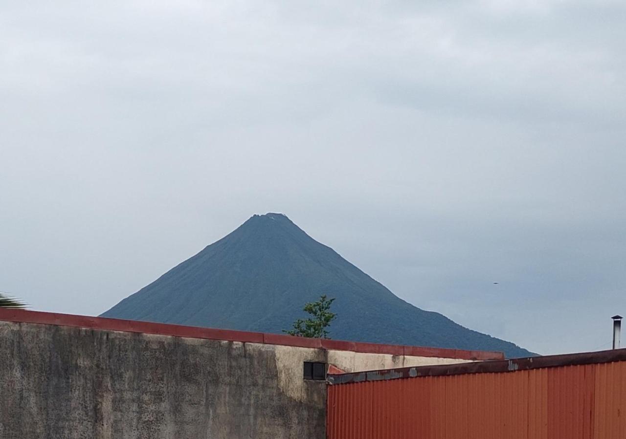 Alojamientos N&S La Fortuna Exteriör bild