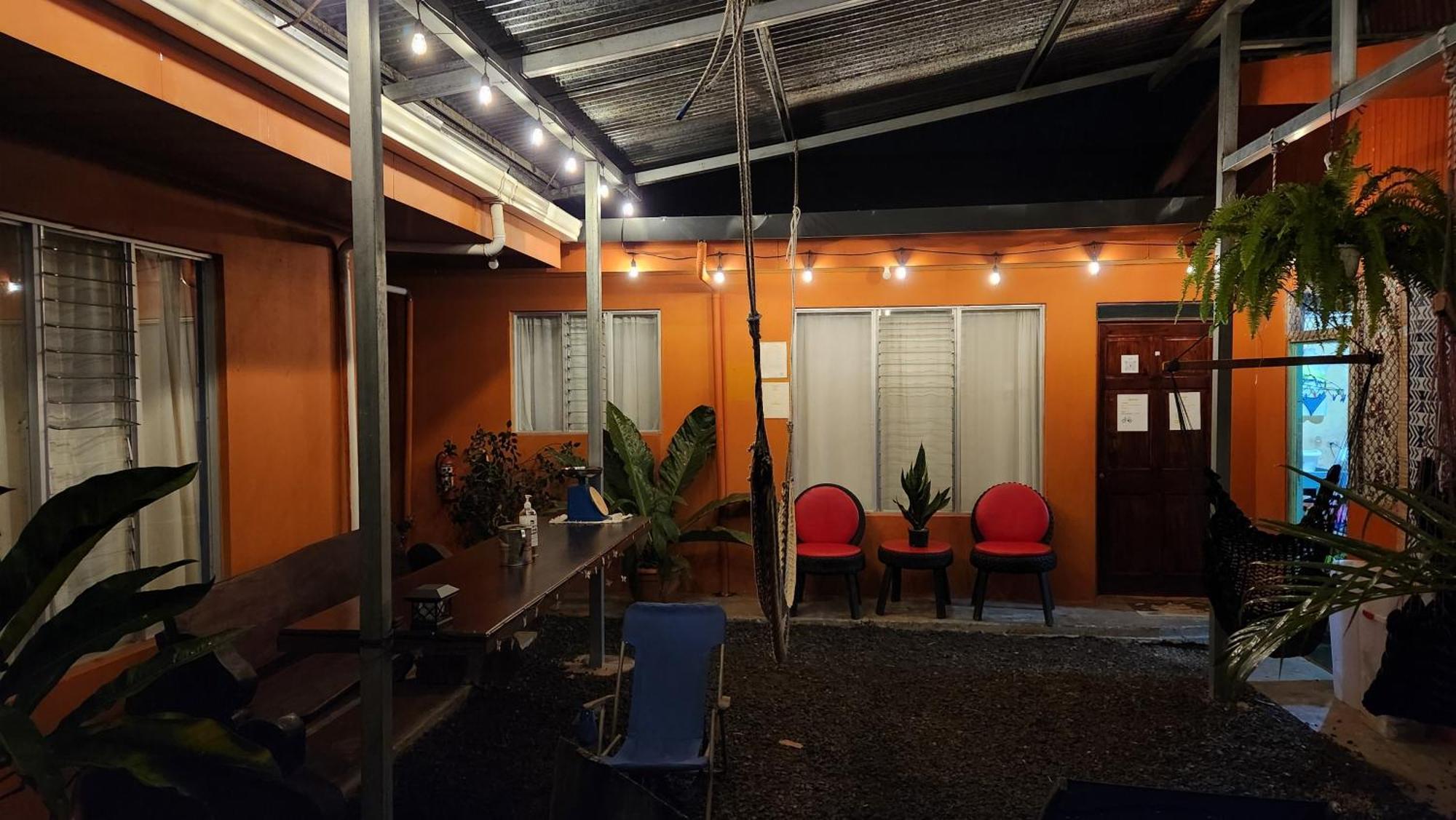 Alojamientos N&S La Fortuna Exteriör bild